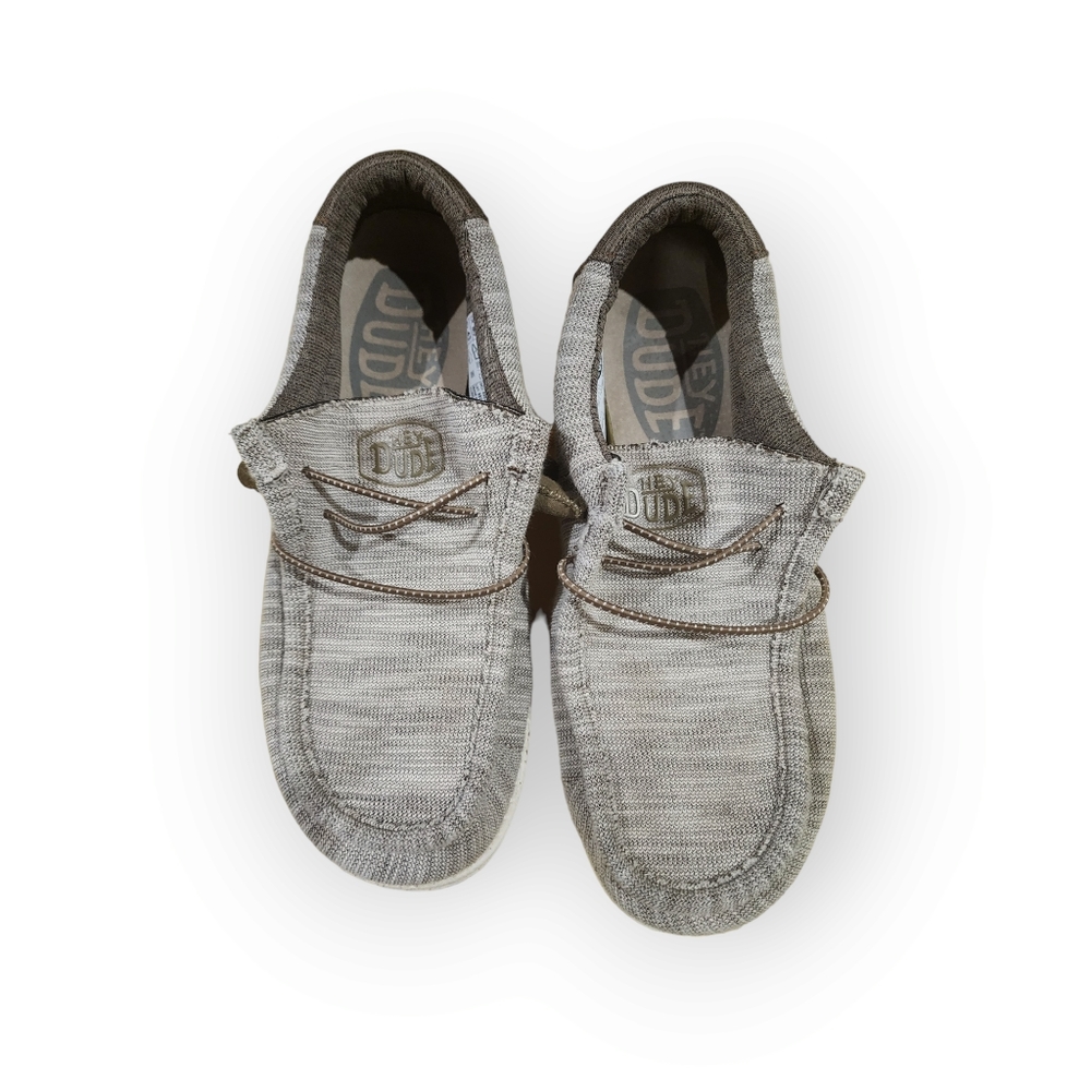 hey dude wally shoes, men's 10. Free shipping